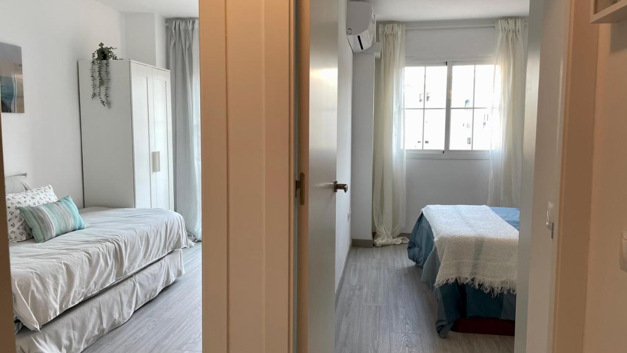 Moderno Piso De 3 Dormitorios En La Playa De Rincon De La Victoria Malaga Exteriér fotografie